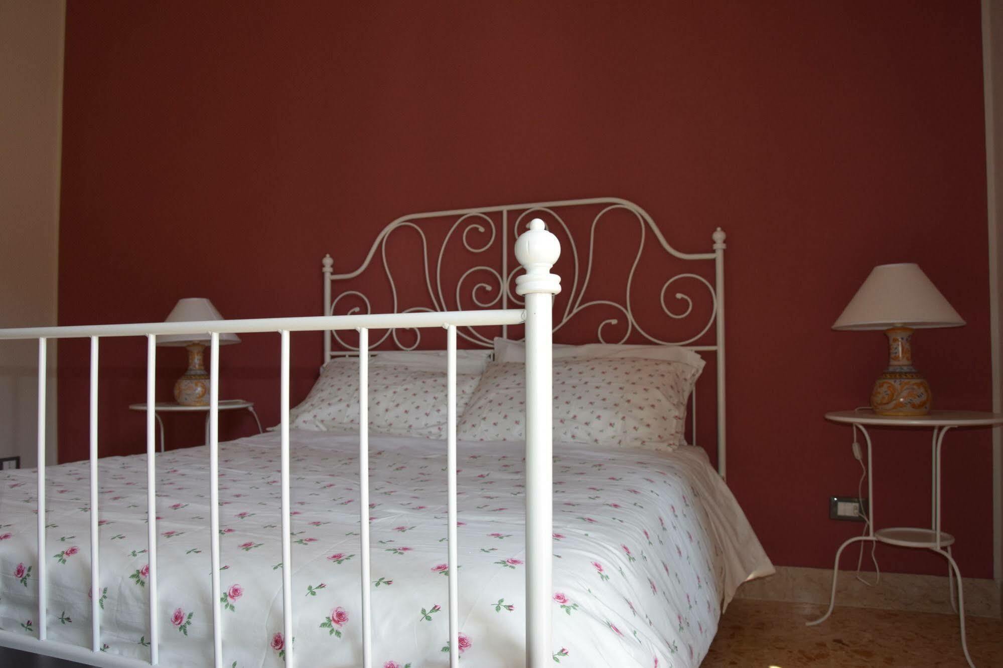 B&B Le Coppole ปาแลร์โม ภายนอก รูปภาพ